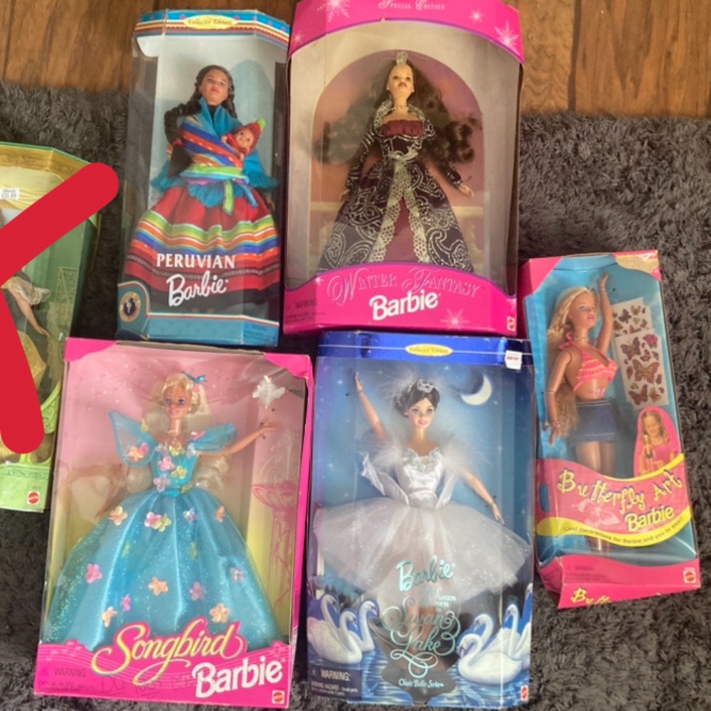6 MINT Y2K Barbies